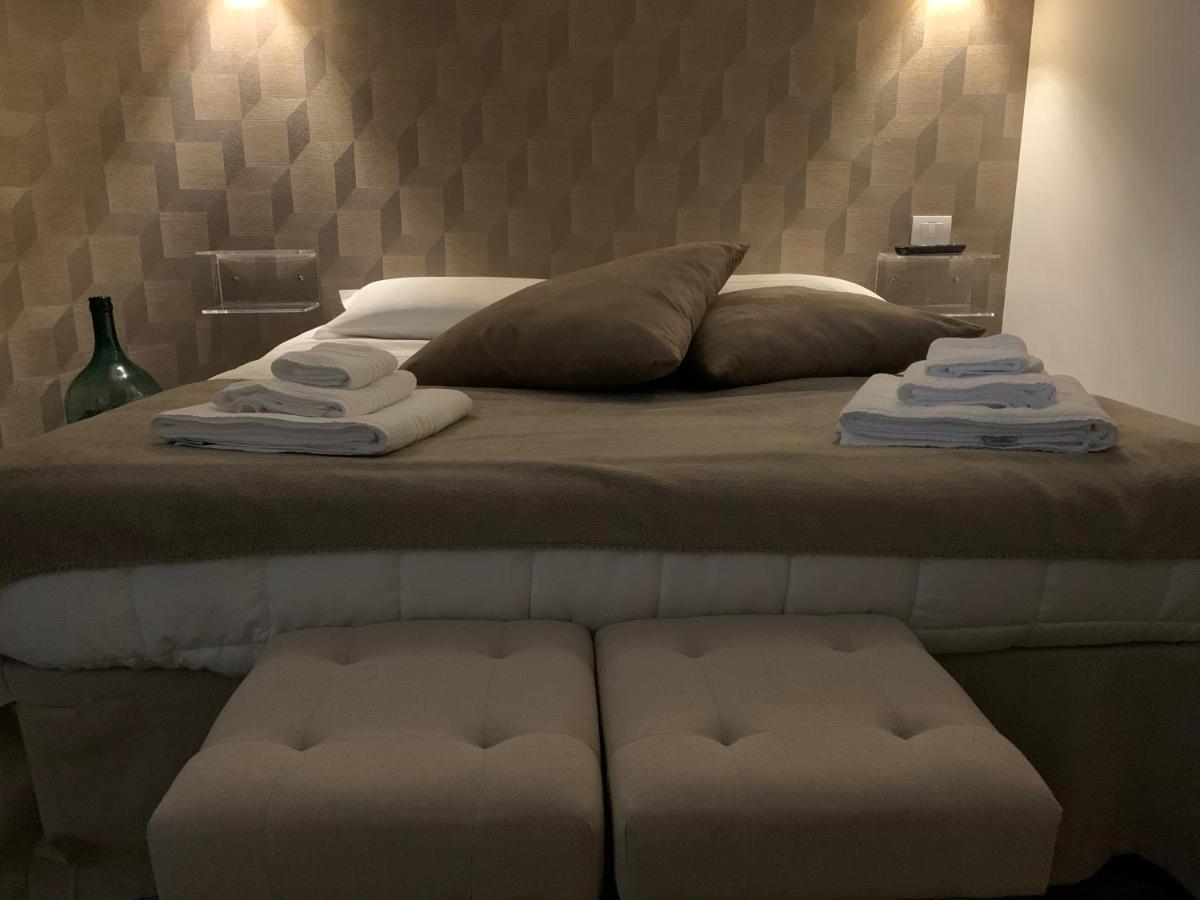 Cappellanio Suite & Apartament Montescaglioso Bagian luar foto